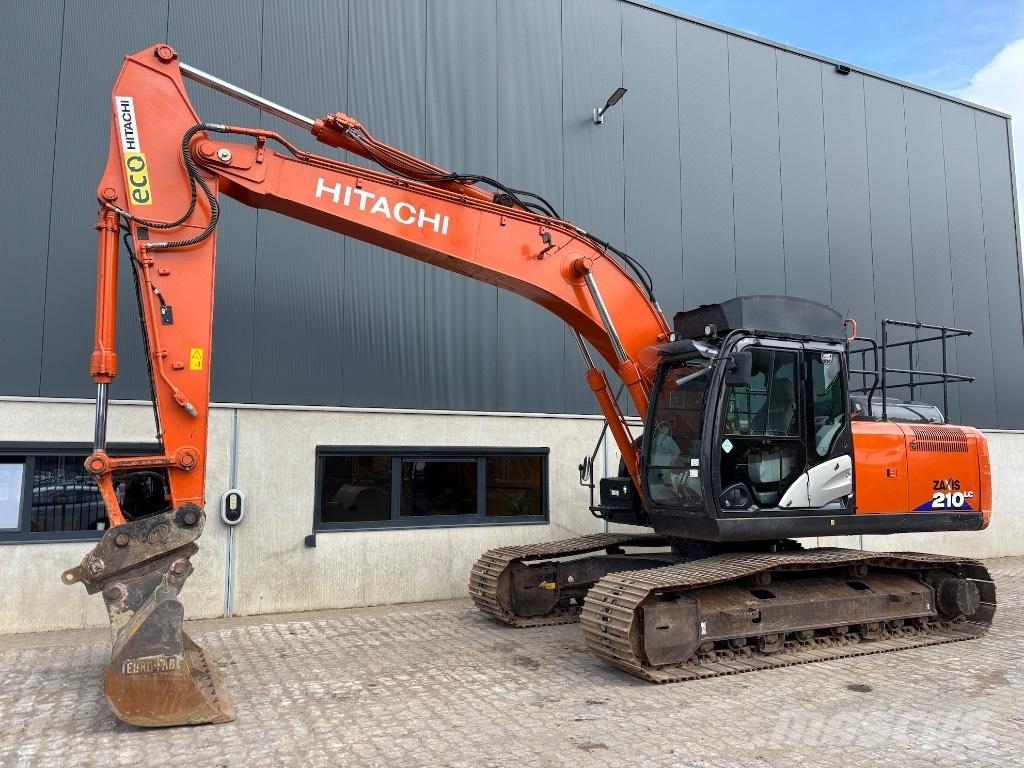 Hitachi ZX 210 LC-6 Bandgrävare
