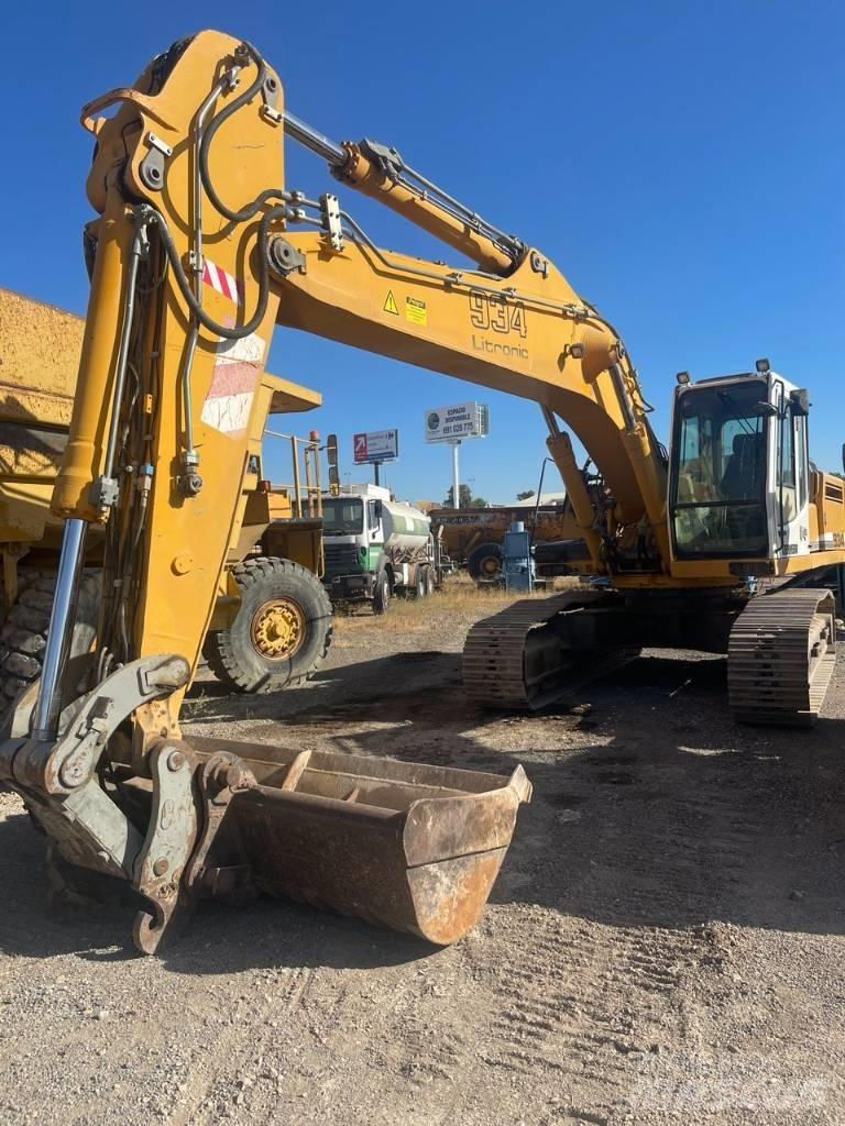 Liebherr R 934 B Bandgrävare
