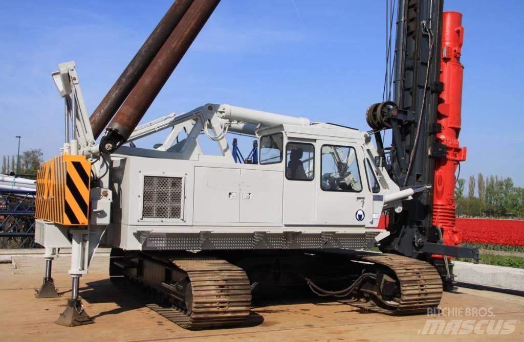 Hitachi KH125-3 GLSK Pålningsriggar