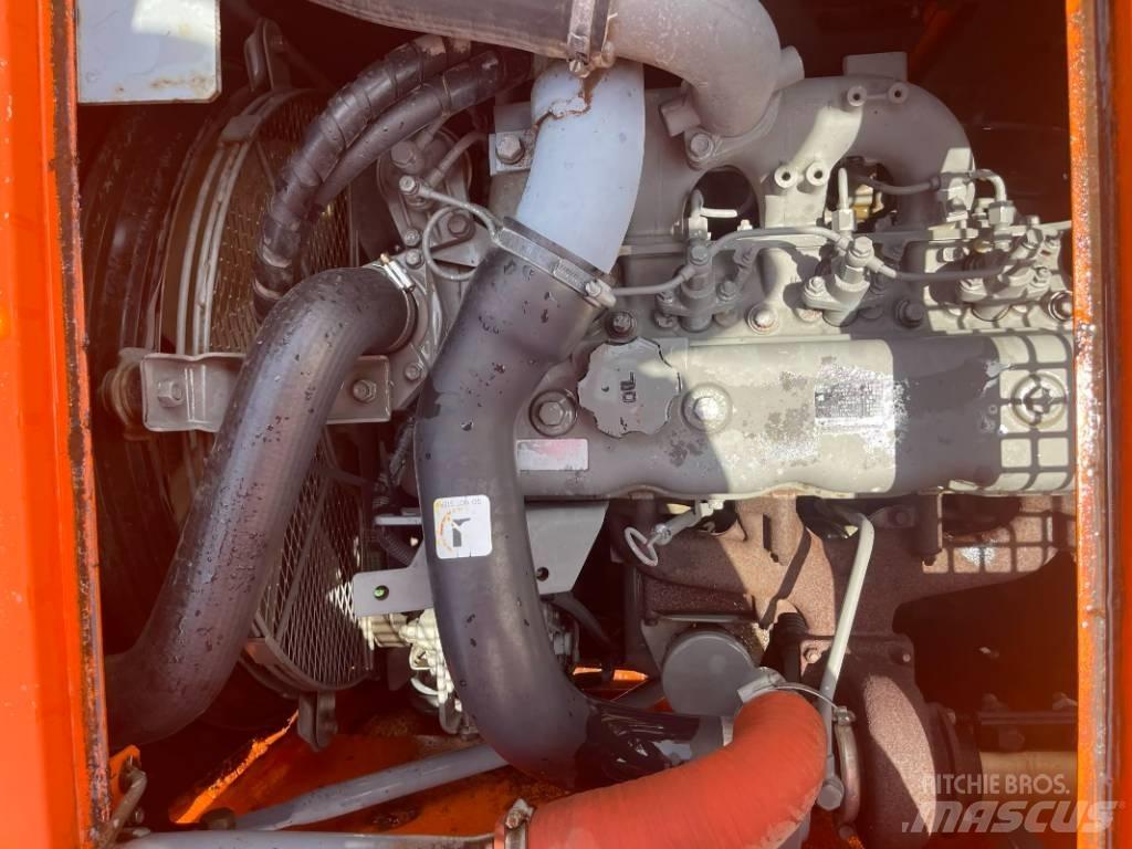 Hitachi ZX 135 Bandgrävare