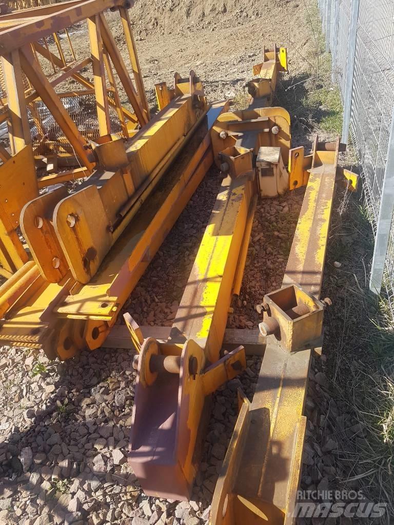 Liebherr 120 HC Byggkranar