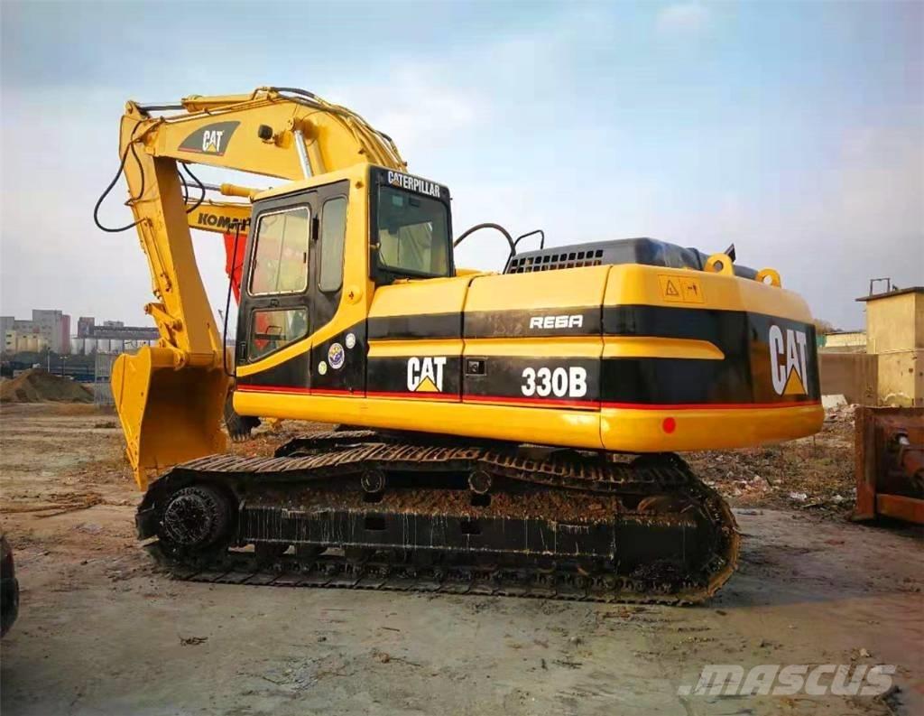 CAT 330BL Bandgrävare