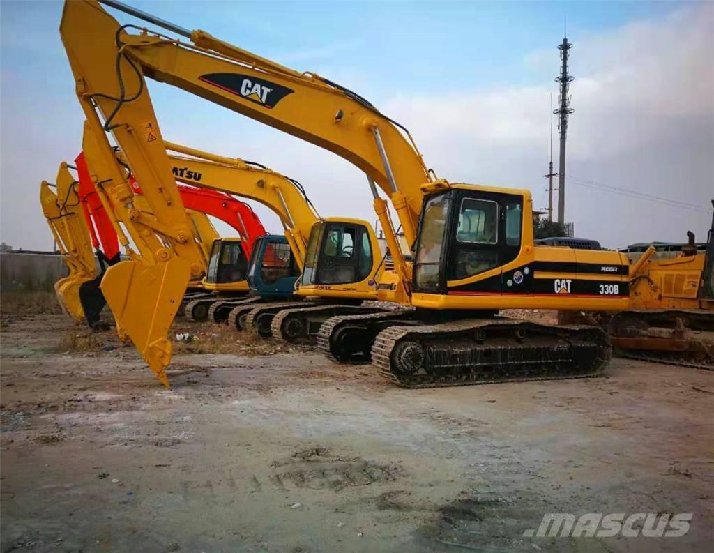 CAT 330BL Bandgrävare