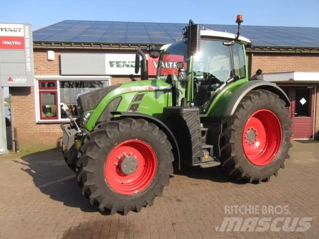 Fendt 718 GEN6 Traktorer