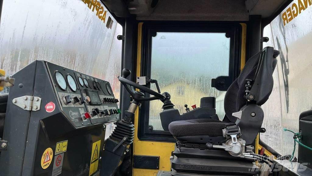 Bomag BW174 AD Tvåvalsvältar