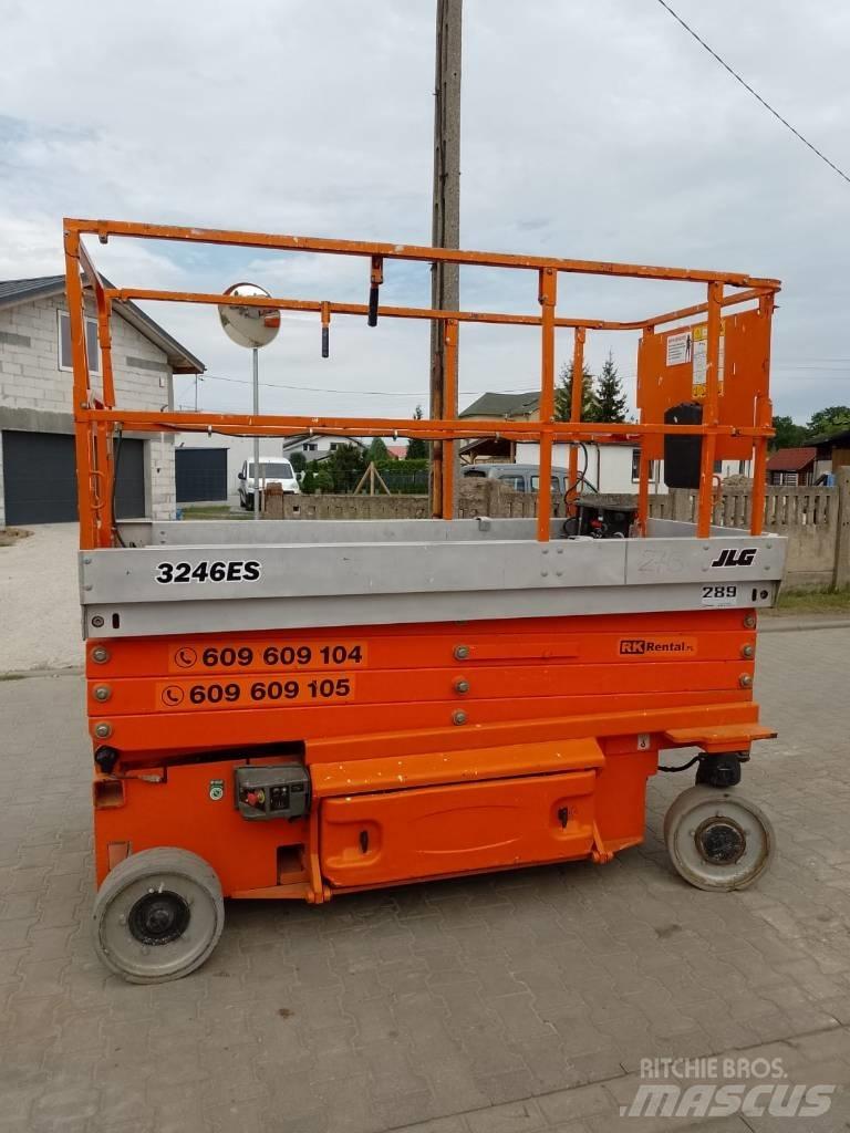 JLG 3246 ES Saxliftar