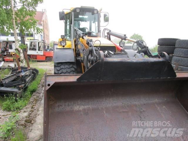 Huddig 1060 1060 Grävlastare