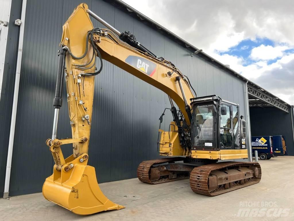 CAT 325F LCR Bandgrävare