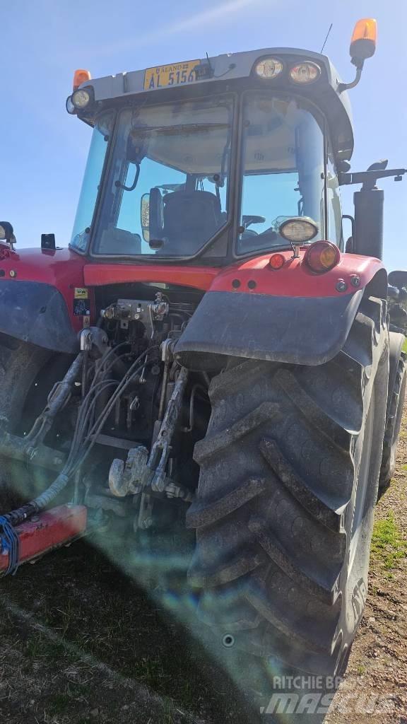 Massey Ferguson 6715 Traktorer