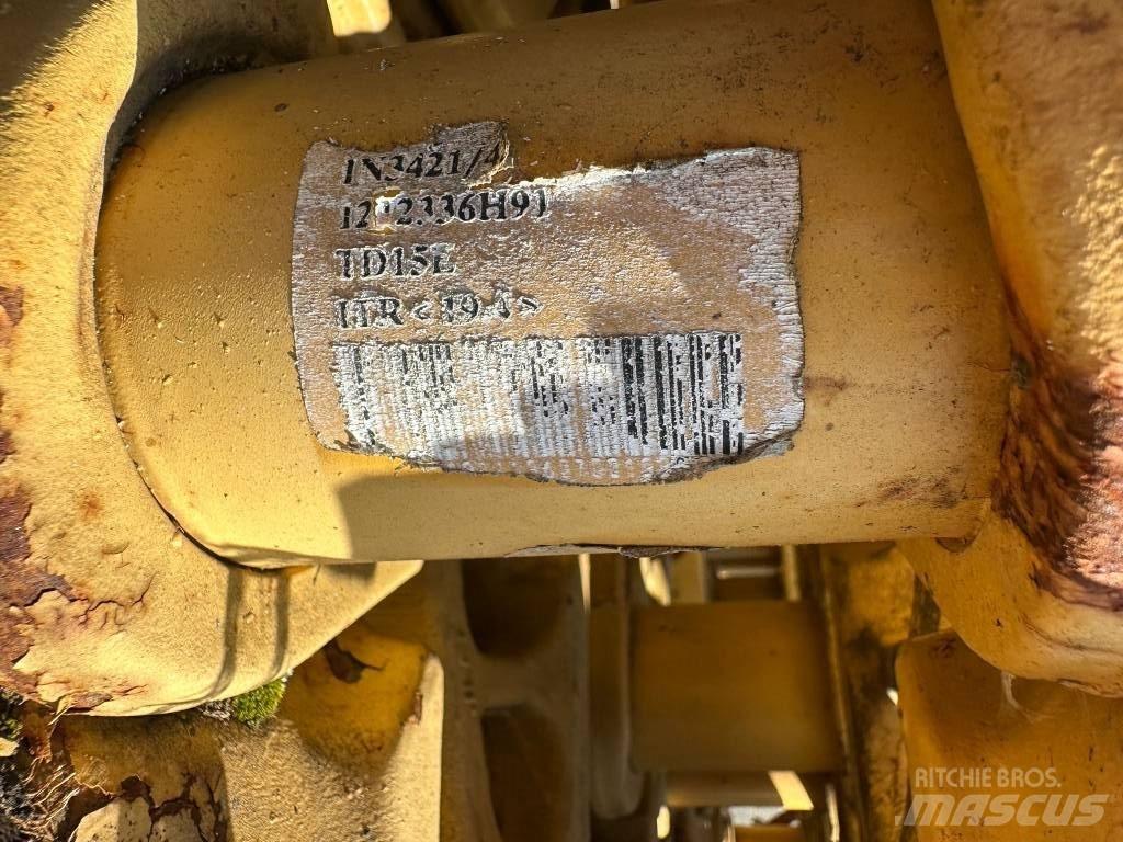 CAT TD15E Band, kedjor och underreden