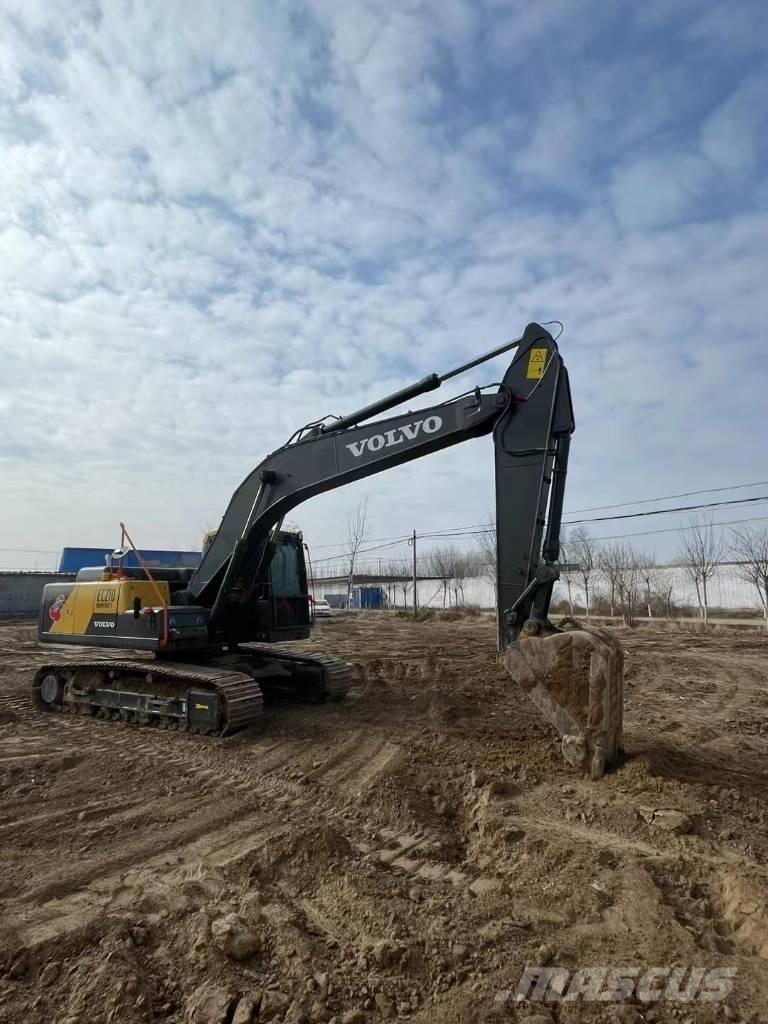 Volvo EC210D Bandgrävare