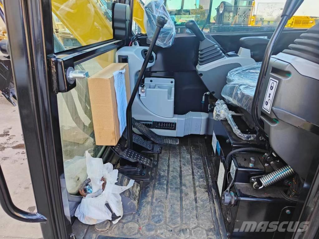 CAT 2024 CAT 305.5 Minigrävare < 7t