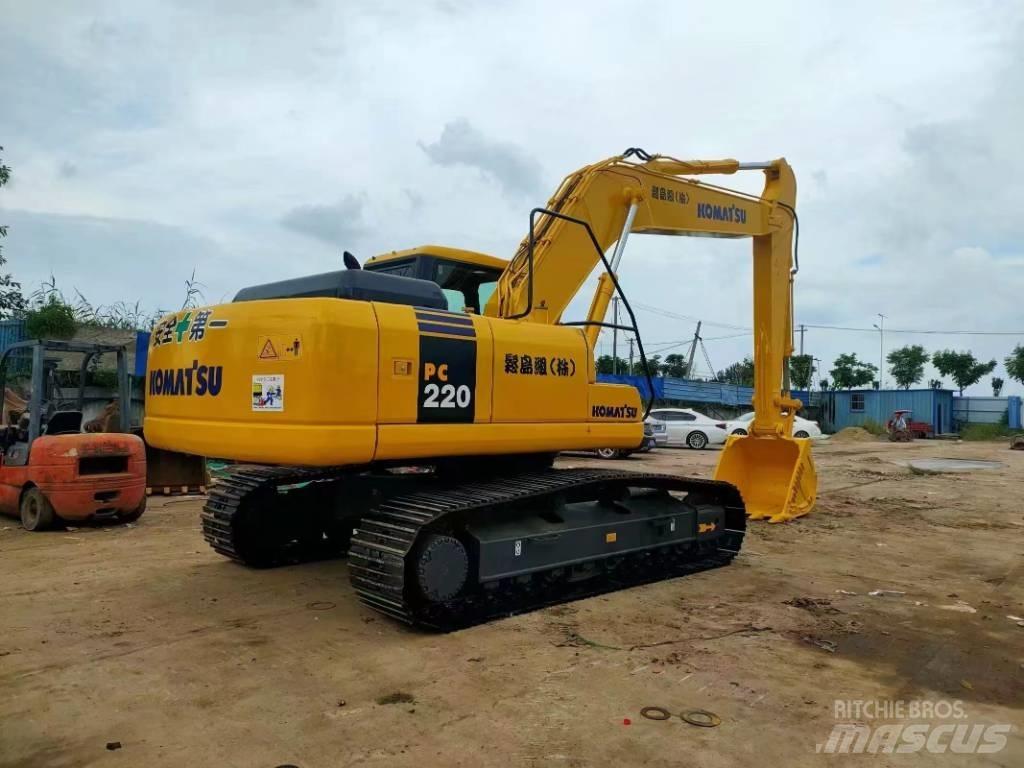 Komatsu PC 220 Bandgrävare