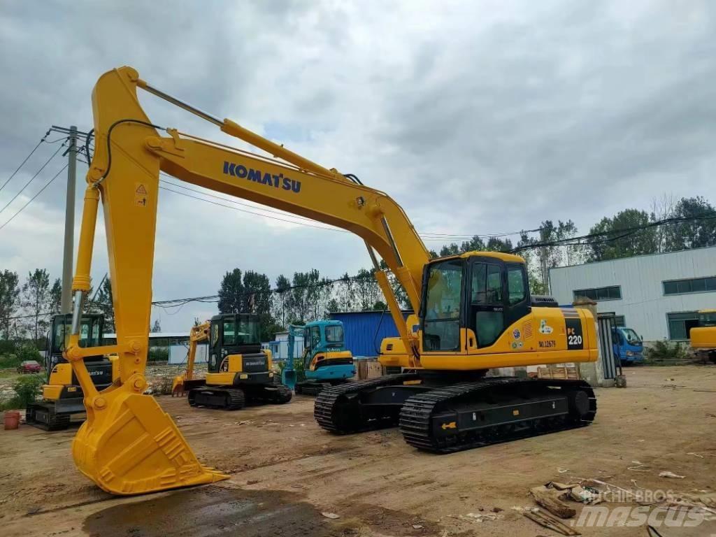 Komatsu PC 220 Bandgrävare
