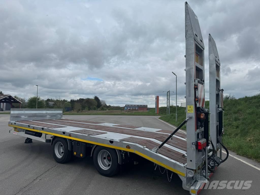 Möslein tt 21 Maskintransporter