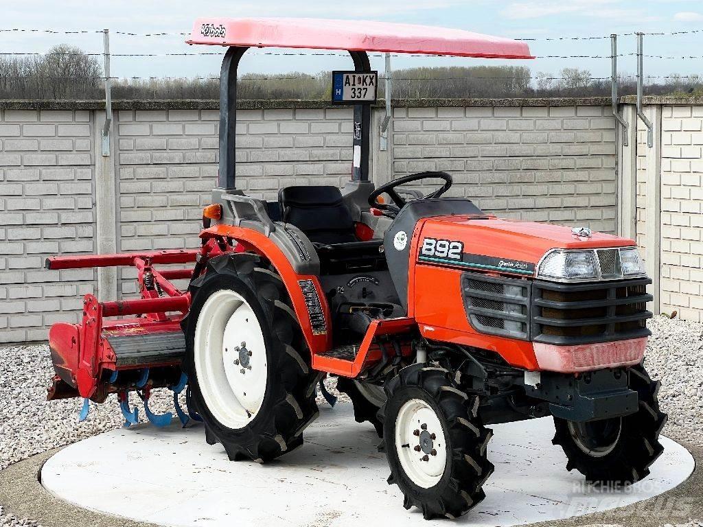 Kubota B92 Traktorer