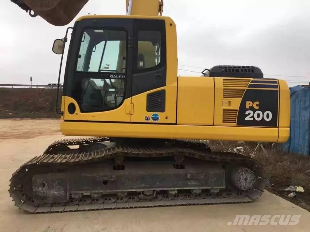 Komatsu pc200-8 Bandgrävare