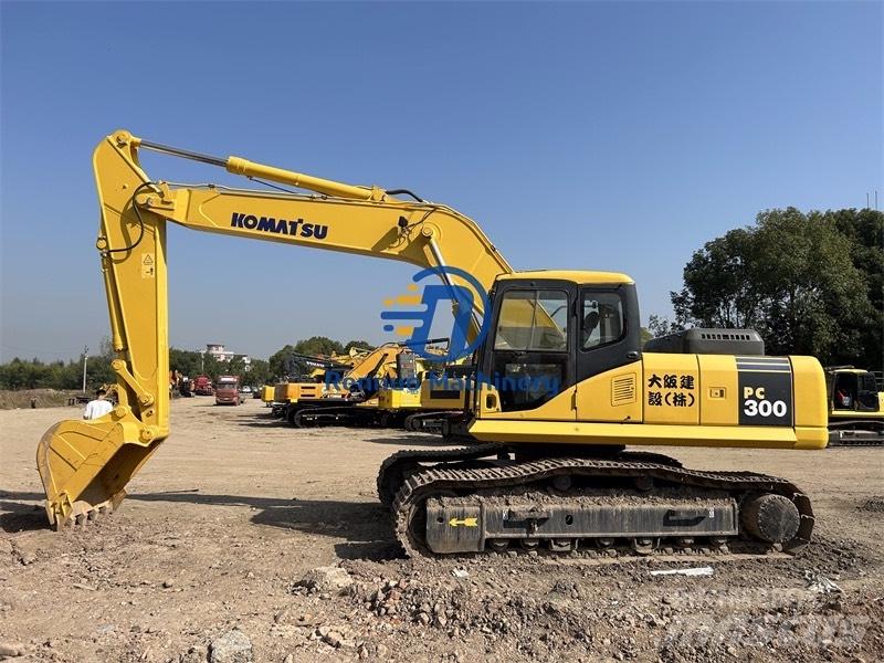 Komatsu PC 300 Bandgrävare