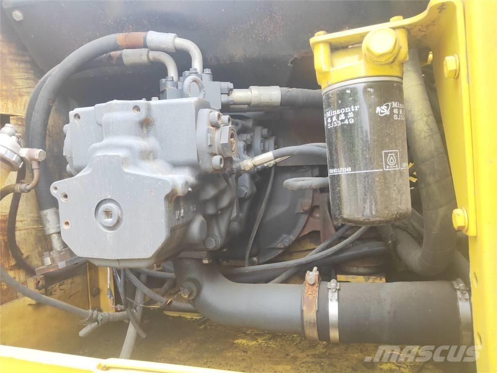 Komatsu PC220-7 Bandgrävare