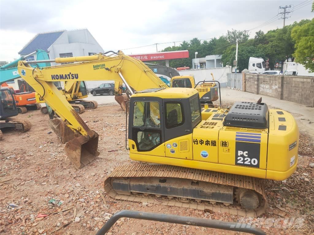Komatsu PC220-7 Bandgrävare