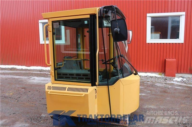 Volvo L 50 C Cabins and interior