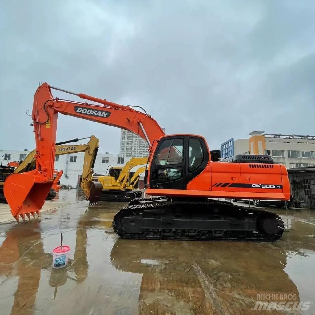Doosan DX 300 LC Minigrävare < 7t