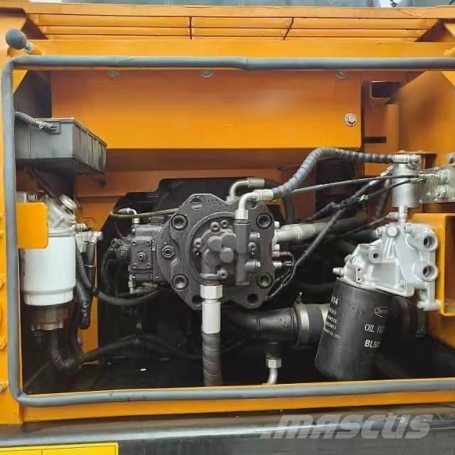 Sany SY215C Bandgrävare