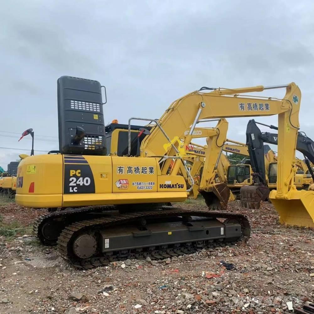 Komatsu PC 240 Bandgrävare