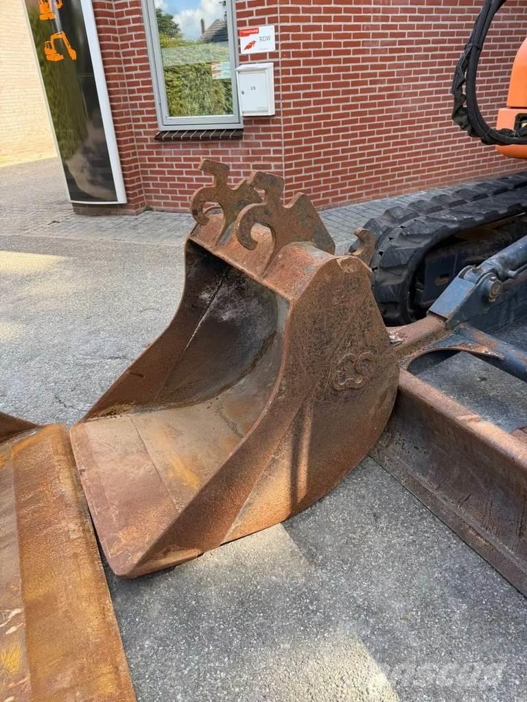 Doosan S75-V Bandgrävare