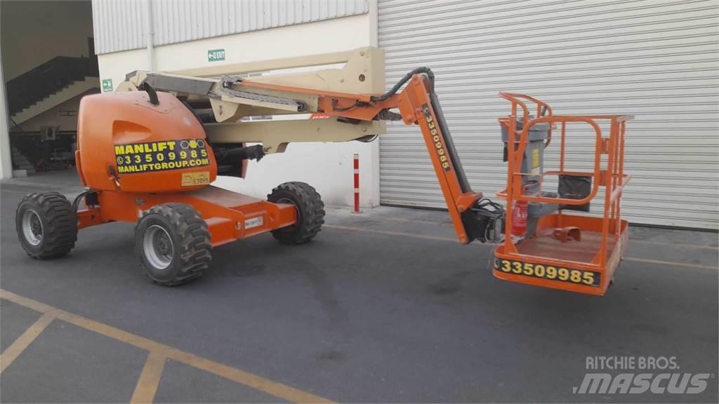 JLG 450AJSII Bomliftar