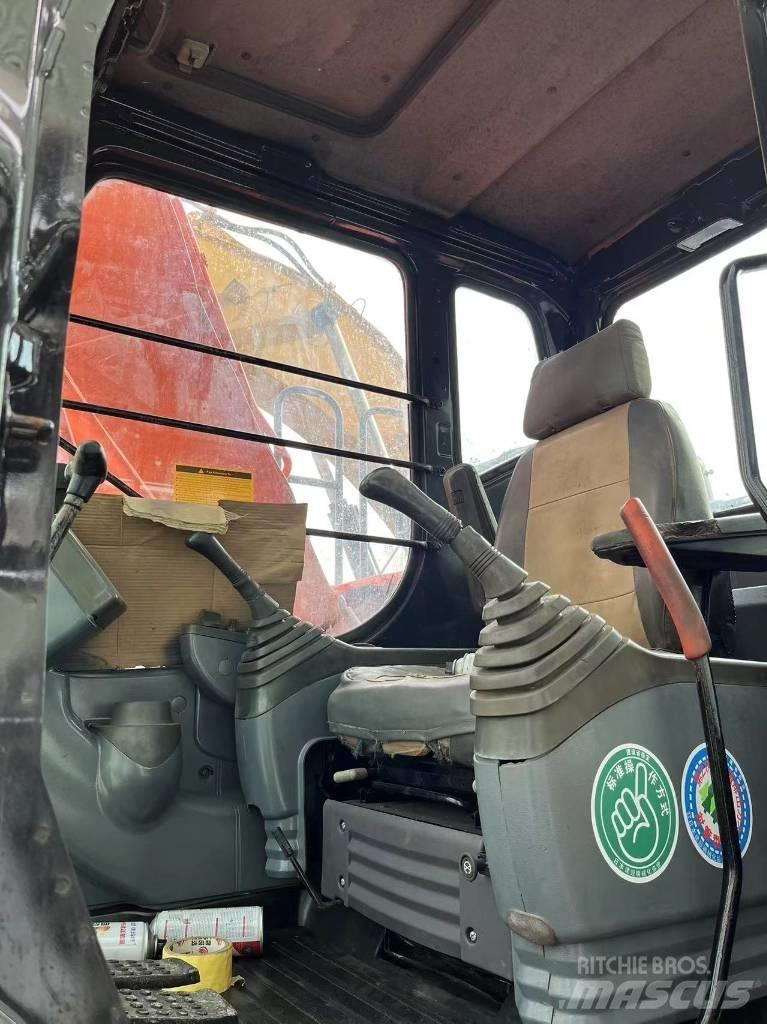 Hitachi ZX 120 Bandgrävare