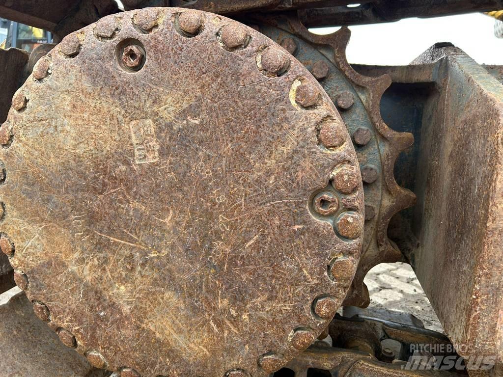 Komatsu PC 450 LC-6 Bandgrävare