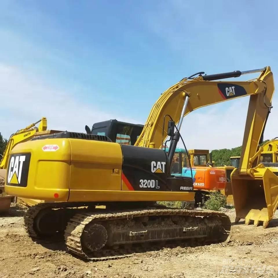 CAT 320 D L Midigrävmaskiner 7t - 12t