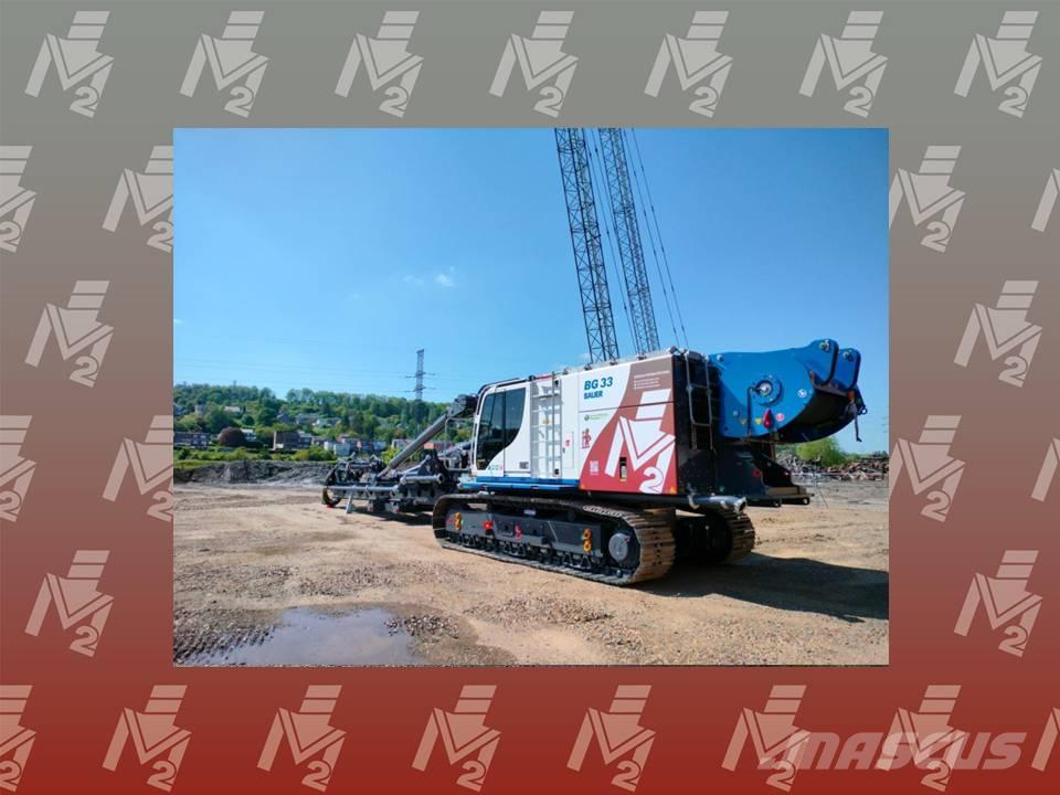 Bauer BG 33 V Tunga borr