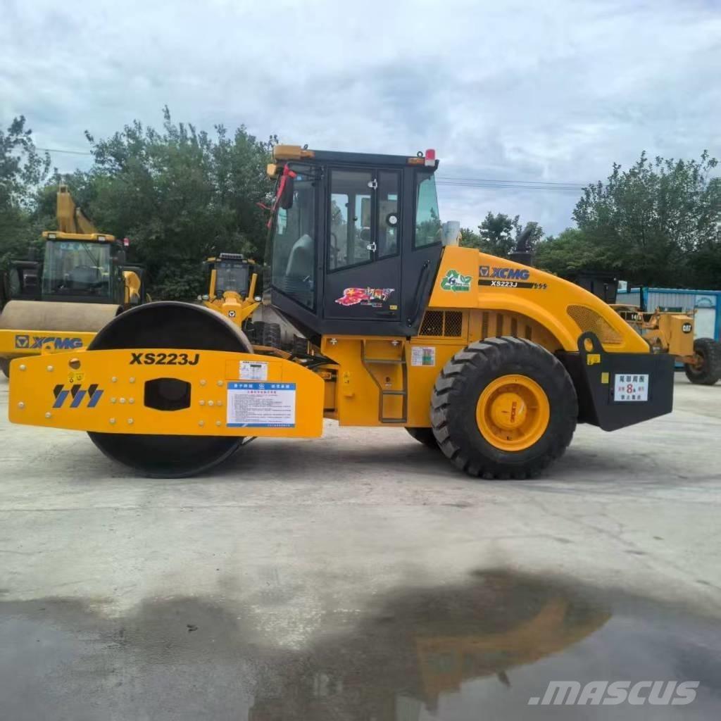 XCMG XS 223 J Envalsvältar