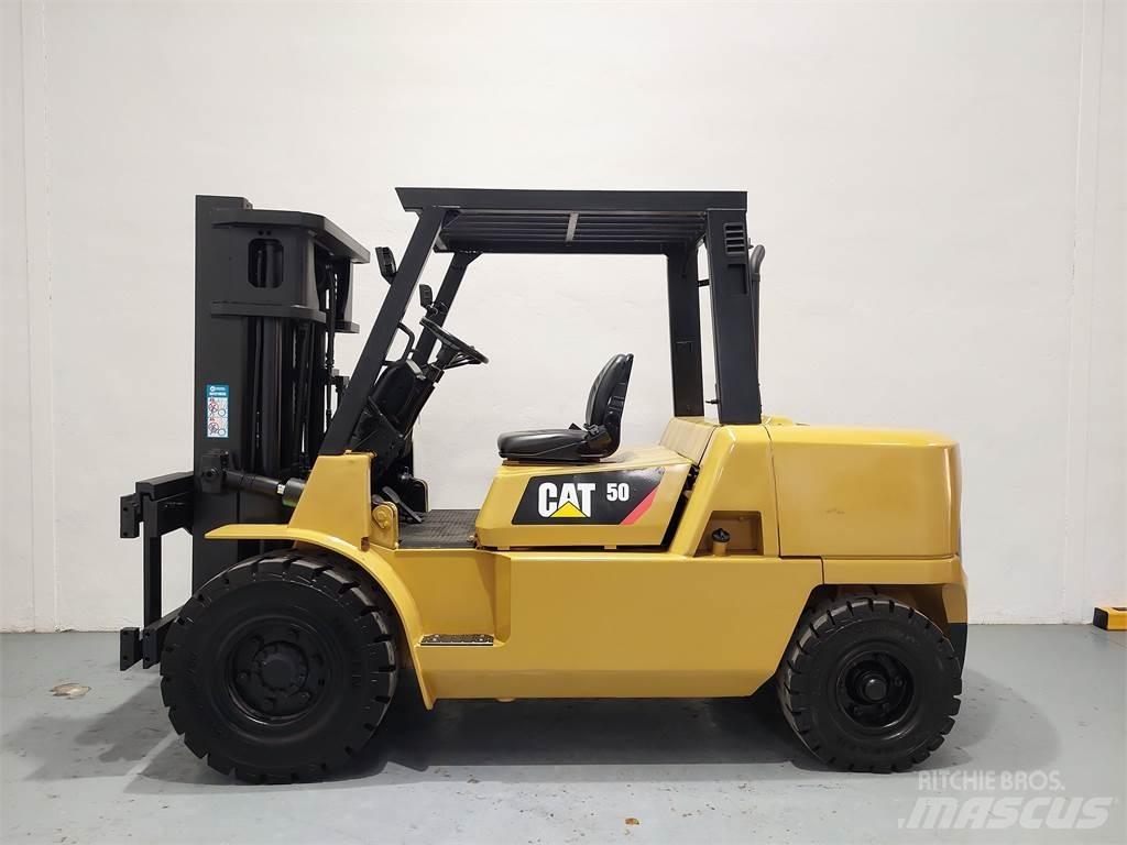 CAT DP50K MC Dieselmotviktstruckar