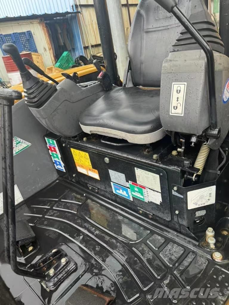 CAT 304 CR Minigrävare < 7t