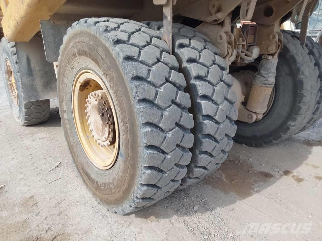CAT 771 D Gruvtruck