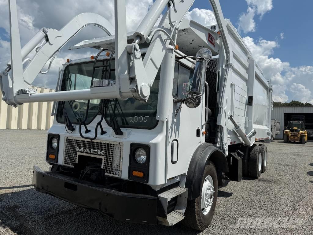Mack MR600 Sopbilar