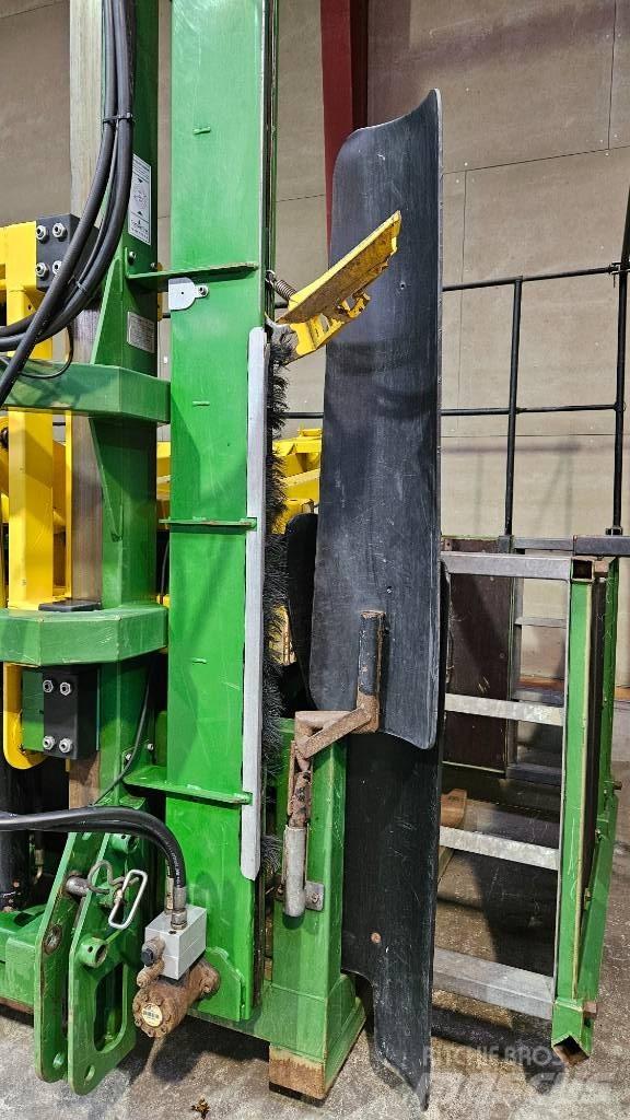  CompacTree T 1500S Redskap till skogsmaskiner