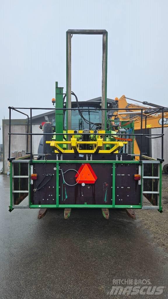  CompacTree T 1500S Redskap till skogsmaskiner