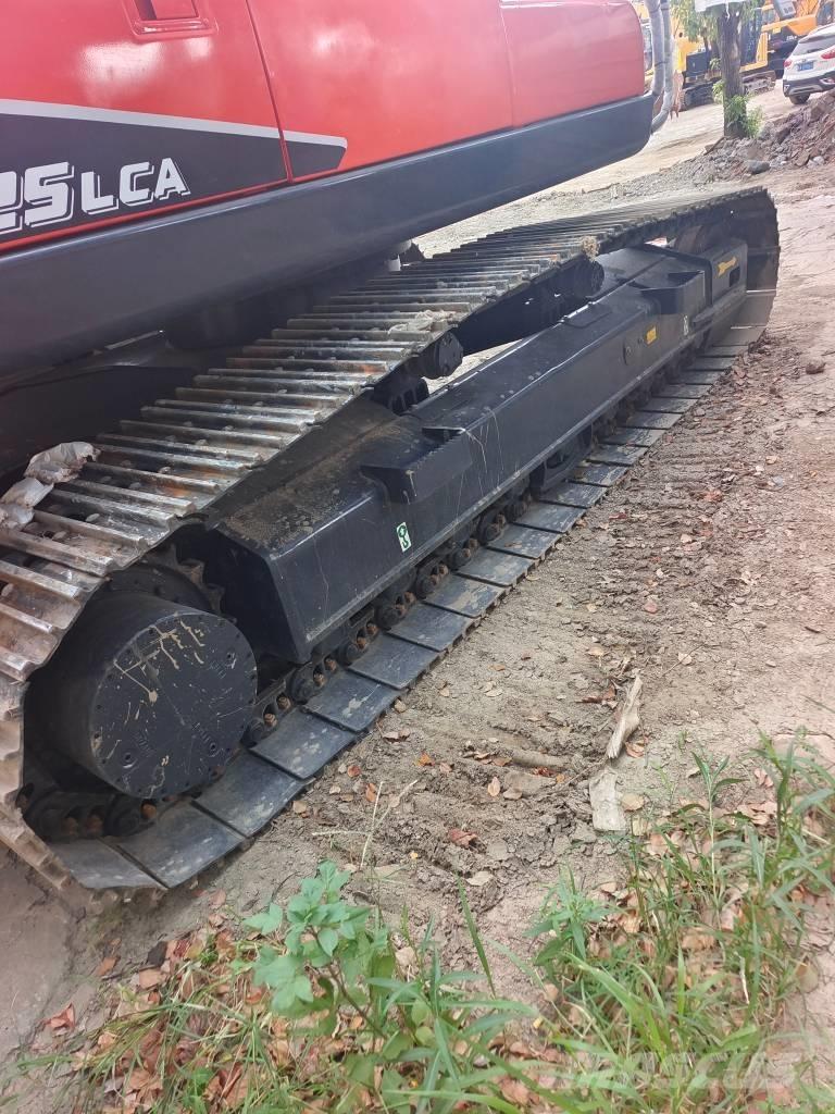 Doosan DX 225 LCA Bandgrävare