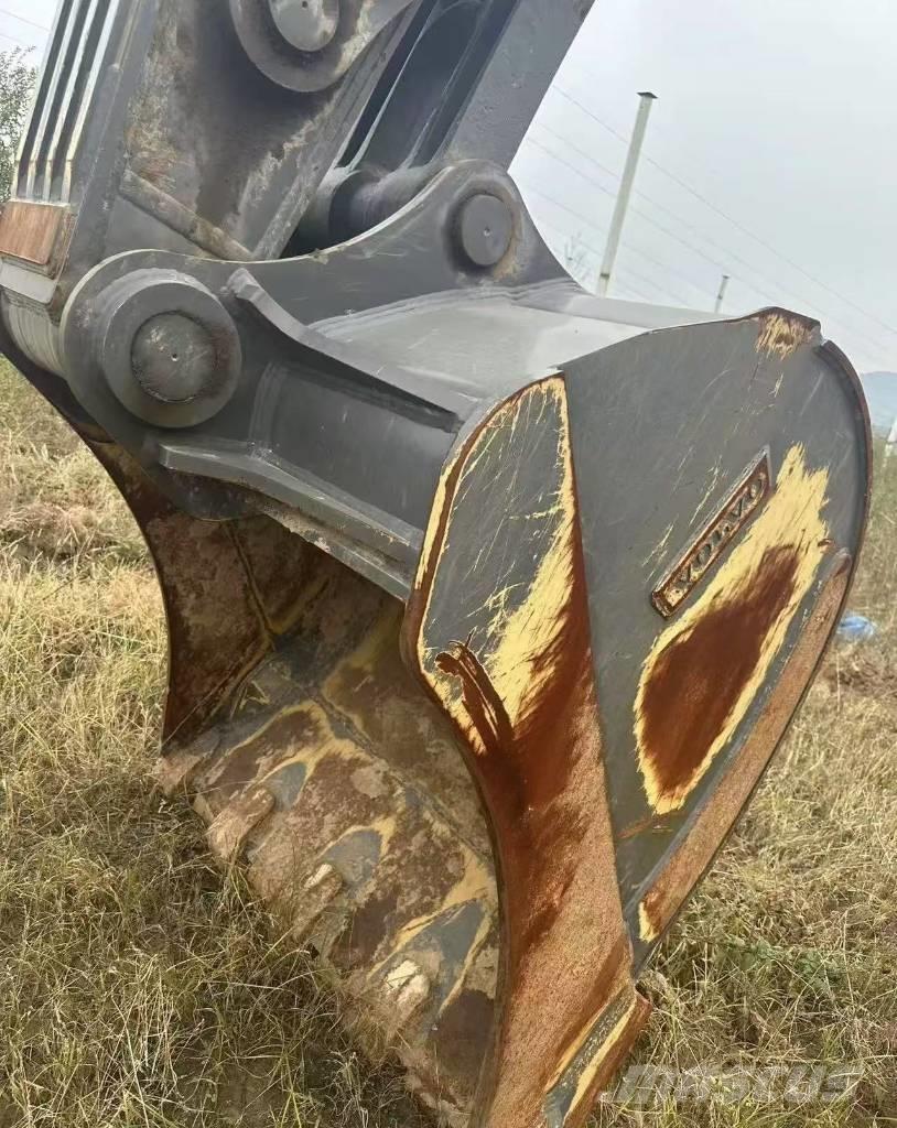 Volvo EC 380 Bandgrävare