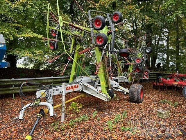 CLAAS Liner 3500 Vändare och luftare