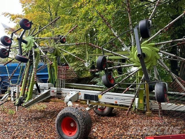CLAAS Liner 3500 Vändare och luftare