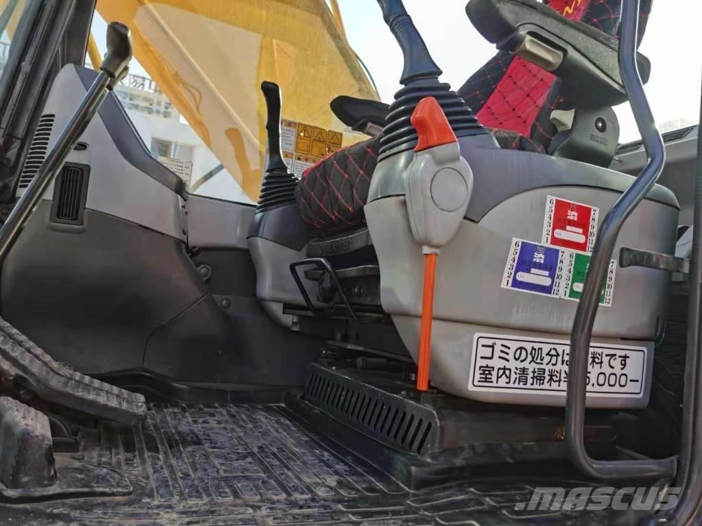 Komatsu PC 200-7 Bandgrävare
