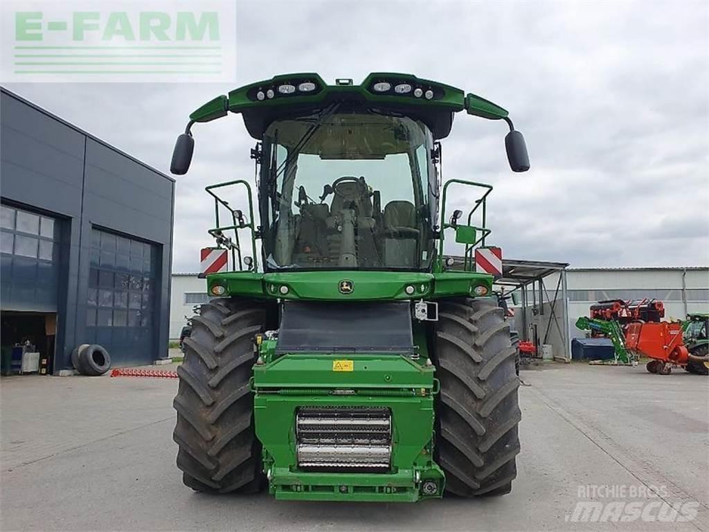John Deere 9800 Självgående fälthackar