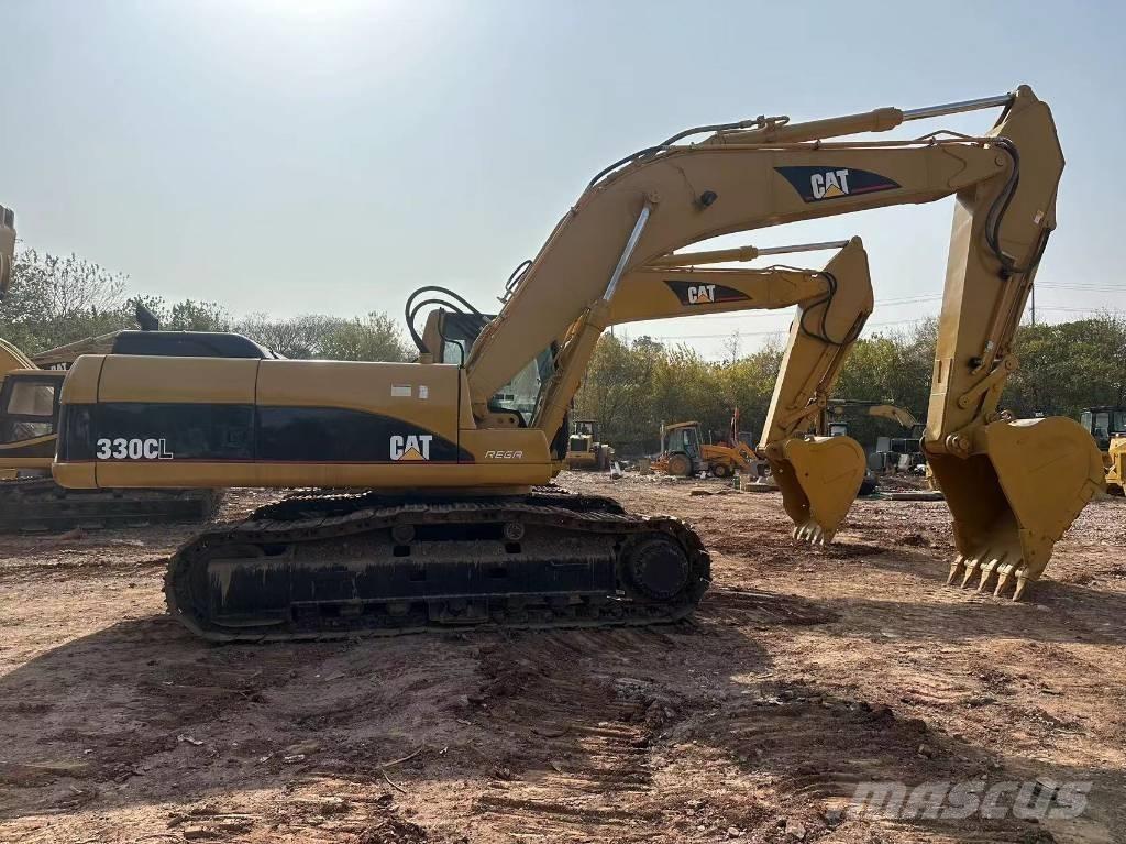 CAT 330 C Bandgrävare