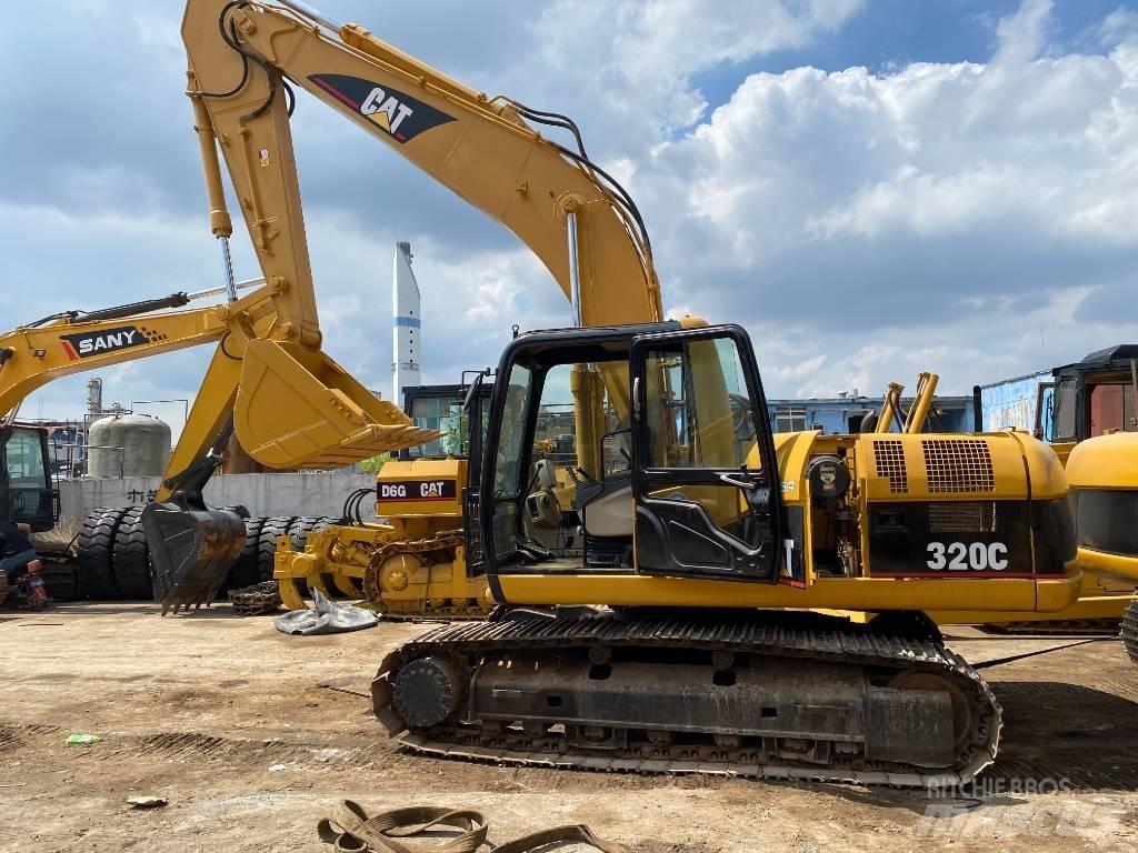 CAT 320 C Bandgrävare