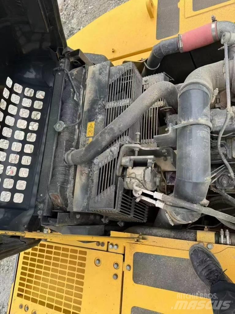 Komatsu PC 350 Bandgrävare